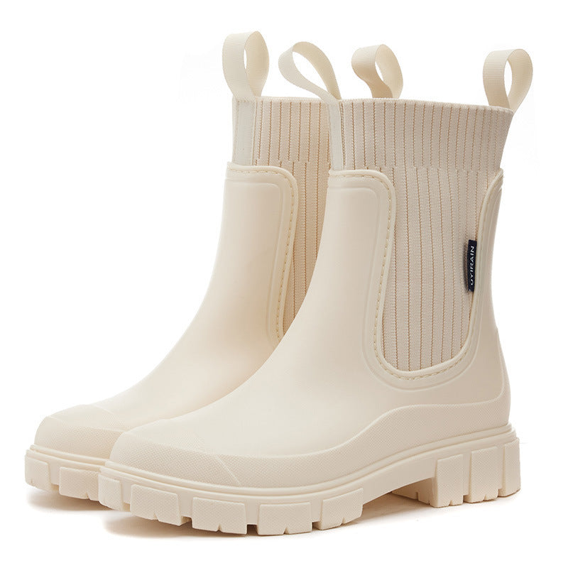 Women’s Outdoor Boots | Rounded Toe Design