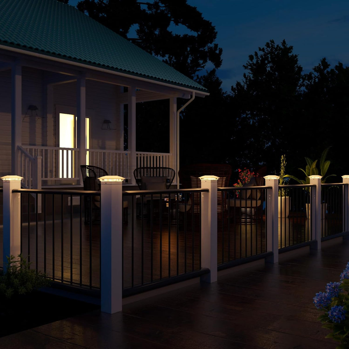 Solar Powered Post Cap Lights For Outdoor Deck And Fence