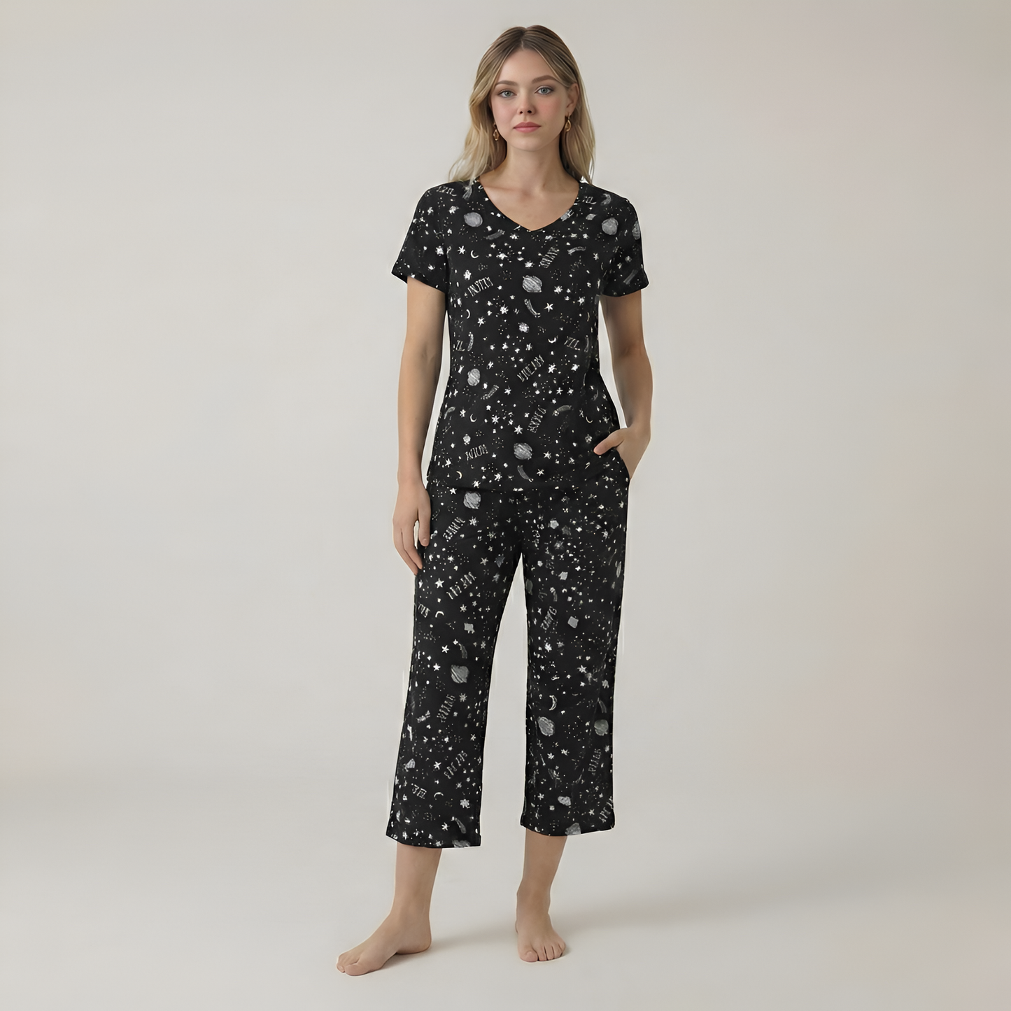 Short Sleeve Printed Capri Pajama Set For Women