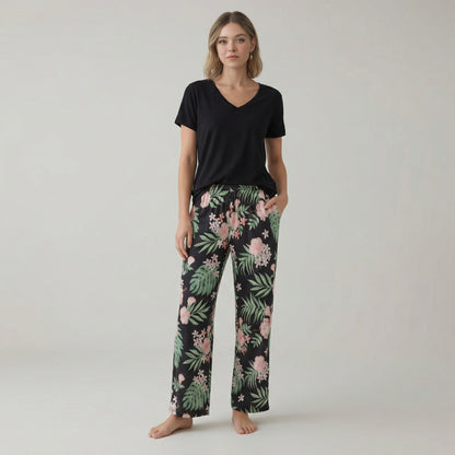 V Shaped Sleepwear And Capri Pajama Set