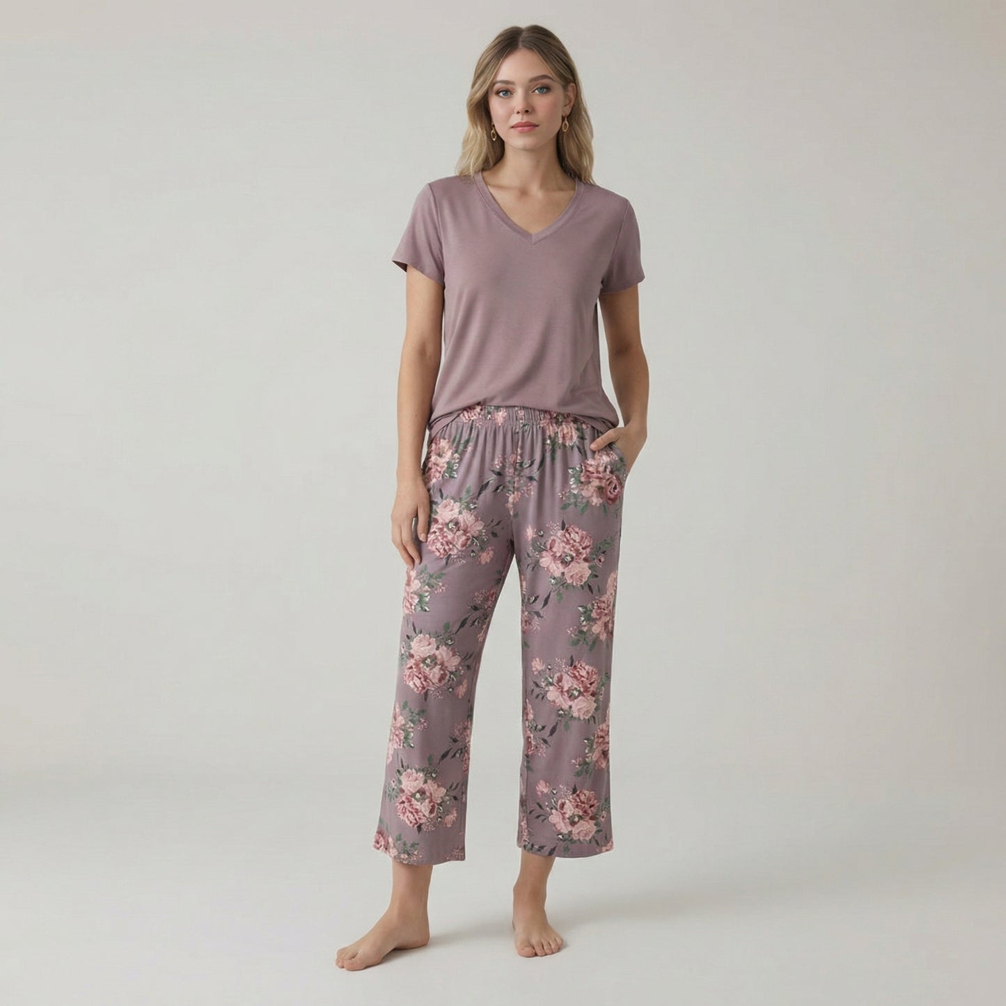 V Shaped Sleepwear And Capri Pajama Set