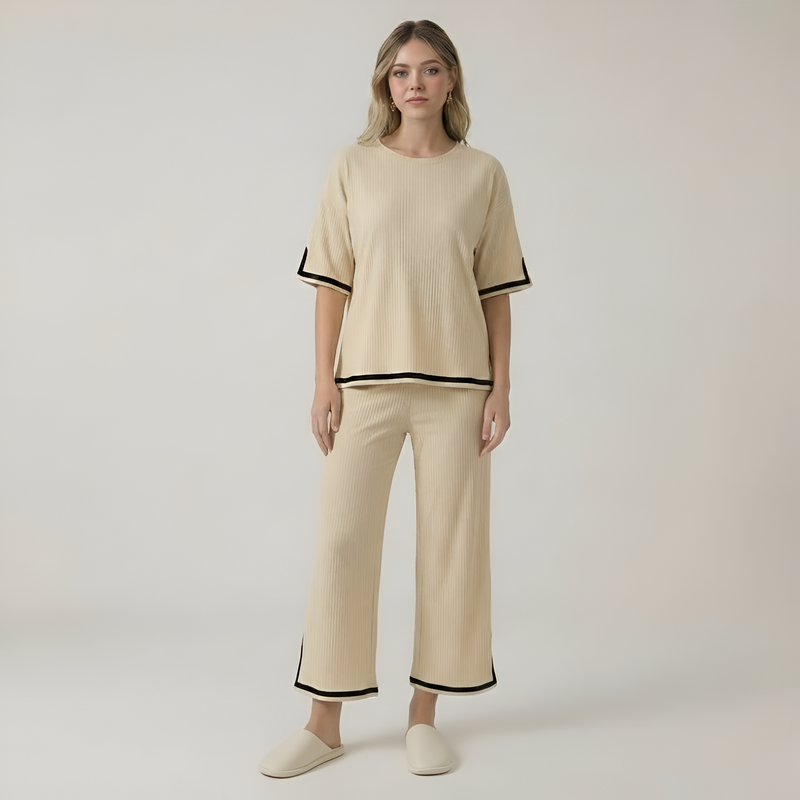 Knitted Two Piece Lounge Wear Set For Women