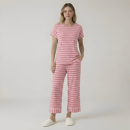 Printed Short Sleeve Capri Sleepwear Set For Women