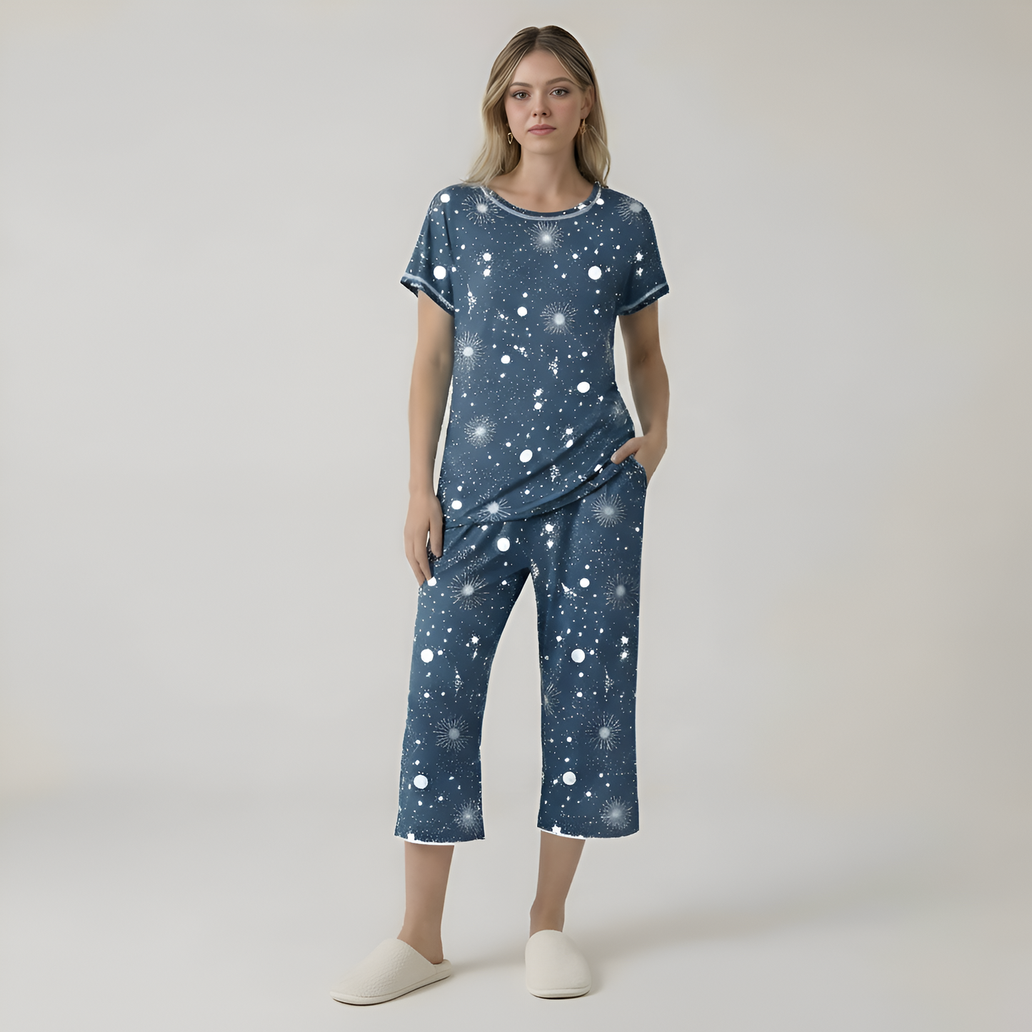 Printed Short Sleeve Capri Sleepwear Set For Women