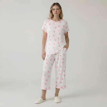 Short Sleeve Star Printed Capri Pajama Set For Women
