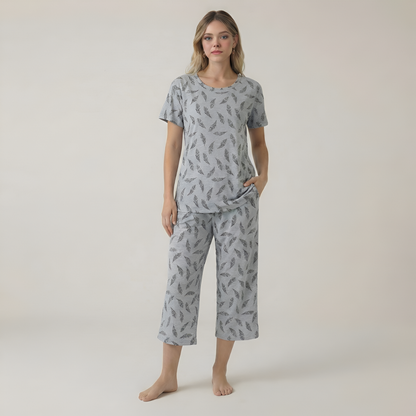 Short Sleeve Printed Capri Pajama Set For Women