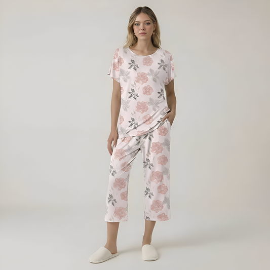 Capri Style Pajama Set With Floral Design