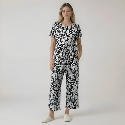Capri Style Pajama Set With Floral Design