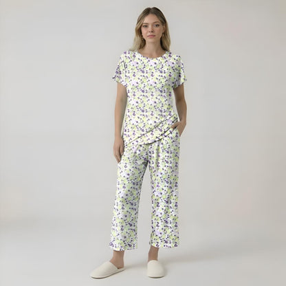 Capri Style Pajama Set With Floral Design