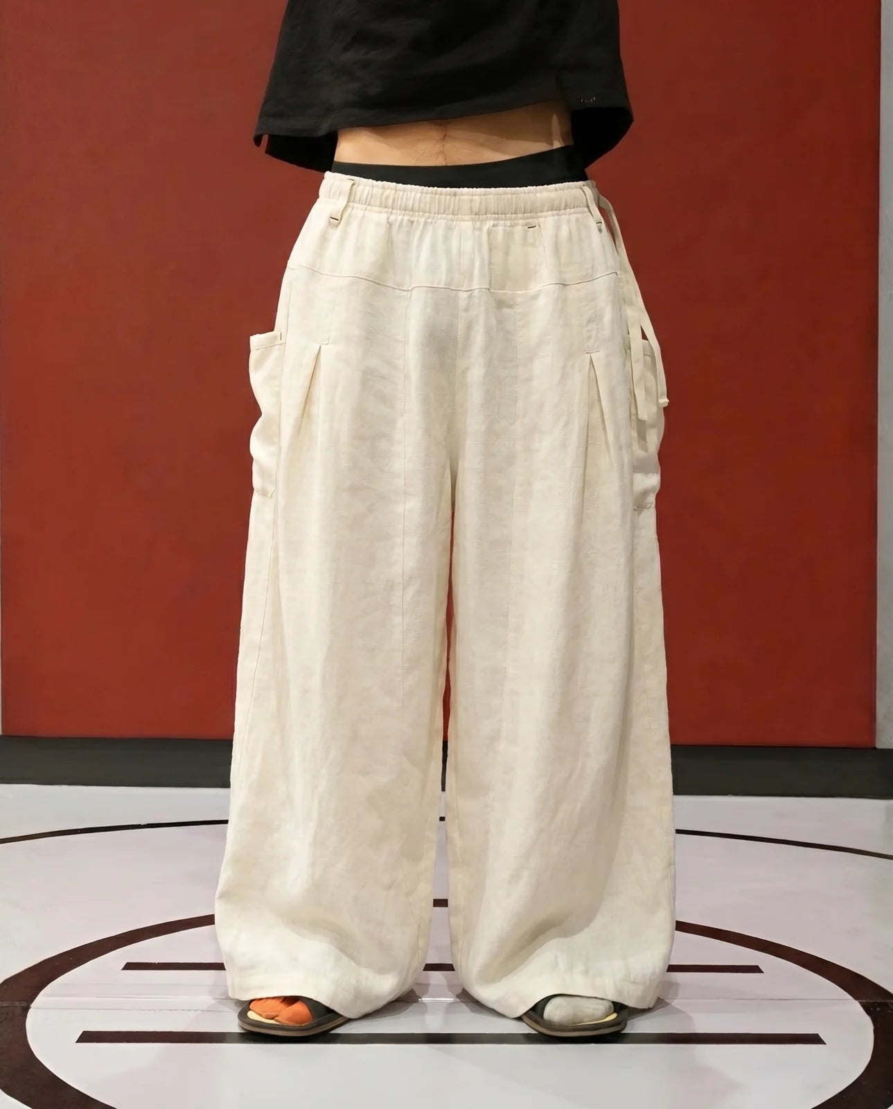 Flax pleated wide pants in white linen